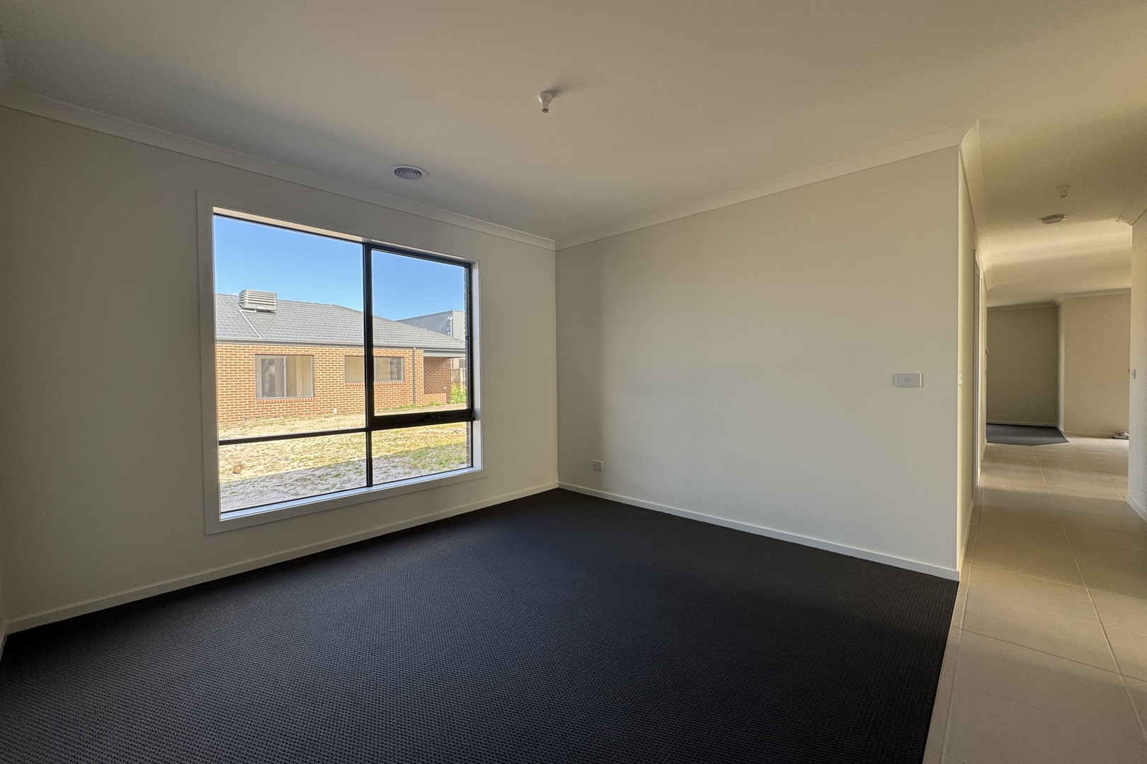 13 Birmingham Road, Cranbourne East, VIC 3977, Cranbourne East - Thumbnail 4
