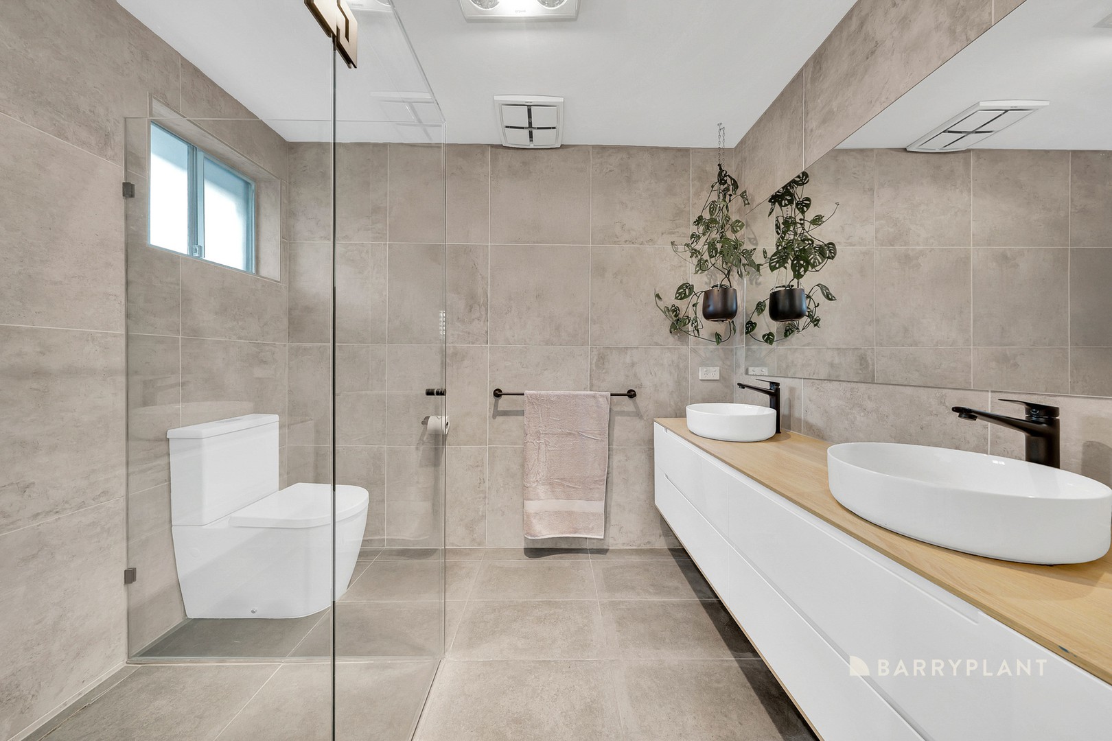 13 Blackman Avenue, Mill Park, VIC 3082, Mill Park - Thumbnail 7