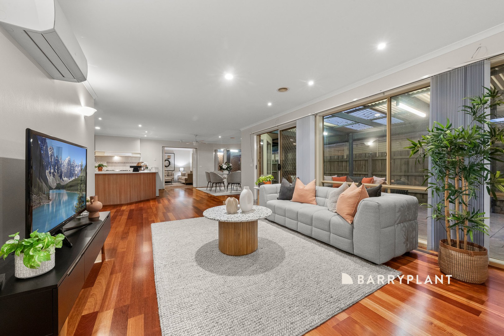 13 Blandford Crescent, Narre Warren South, VIC 3805, Narre Warren South - Thumbnail 7