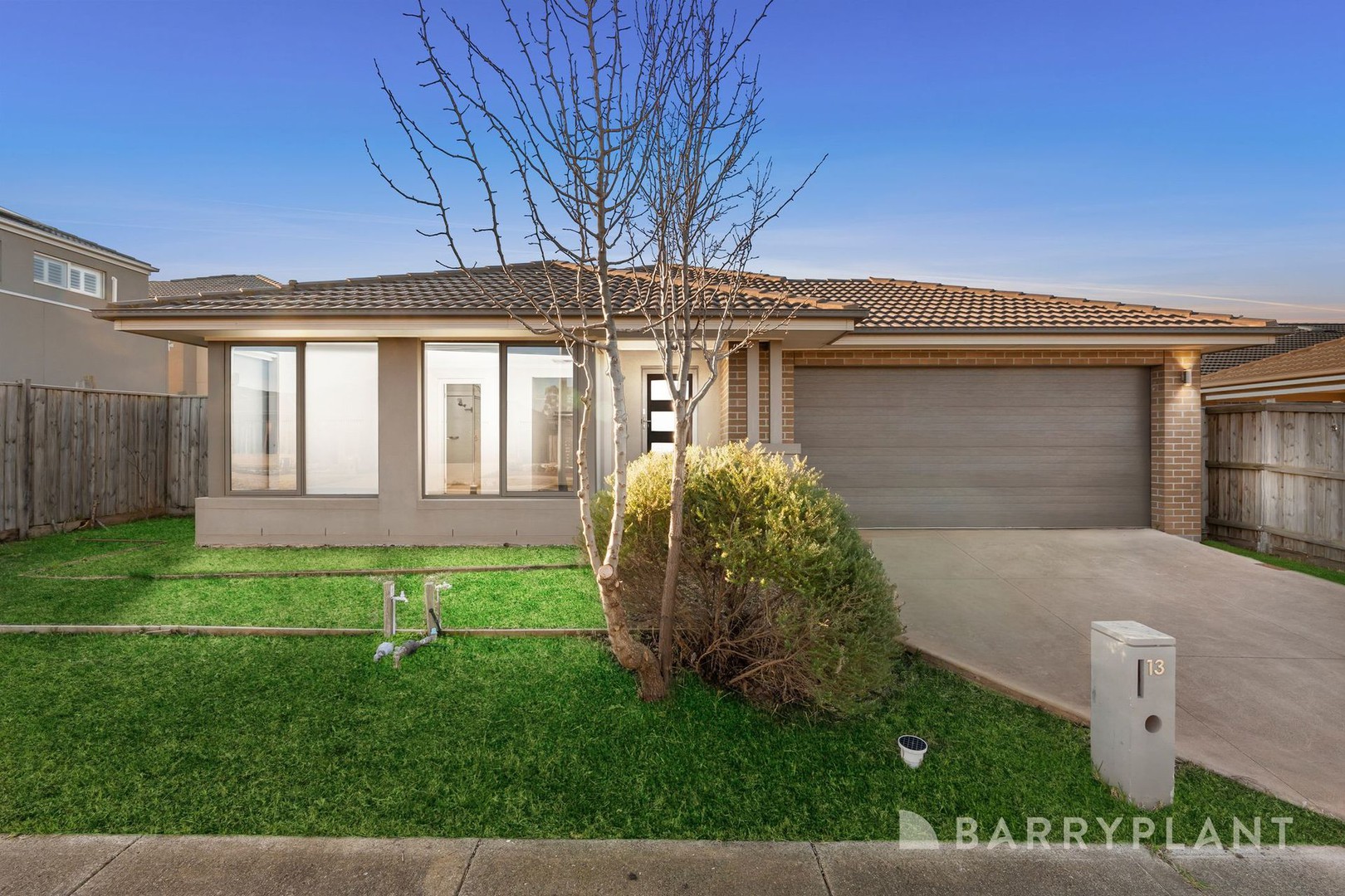 13 Blazon Drive, Tarneit, VIC 3029 - Thumbnail 2 - 19/08/2025