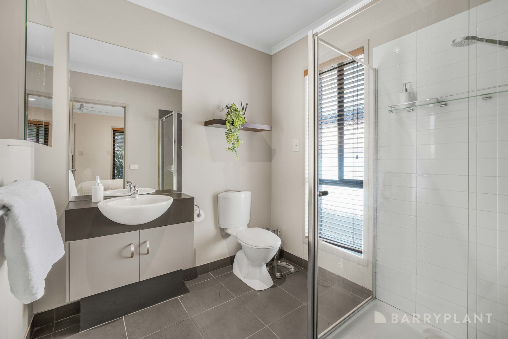 13 Bohemia Crescent, Pakenham, VIC 3810, Pakenham - Thumbnail 7