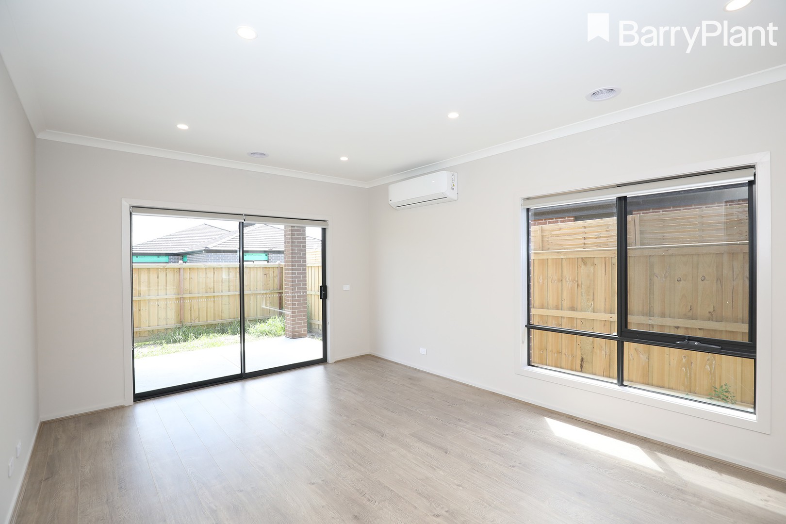 13 Bonfire Way, Cranbourne South, VIC 3977, Cranbourne South - Thumbnail 4