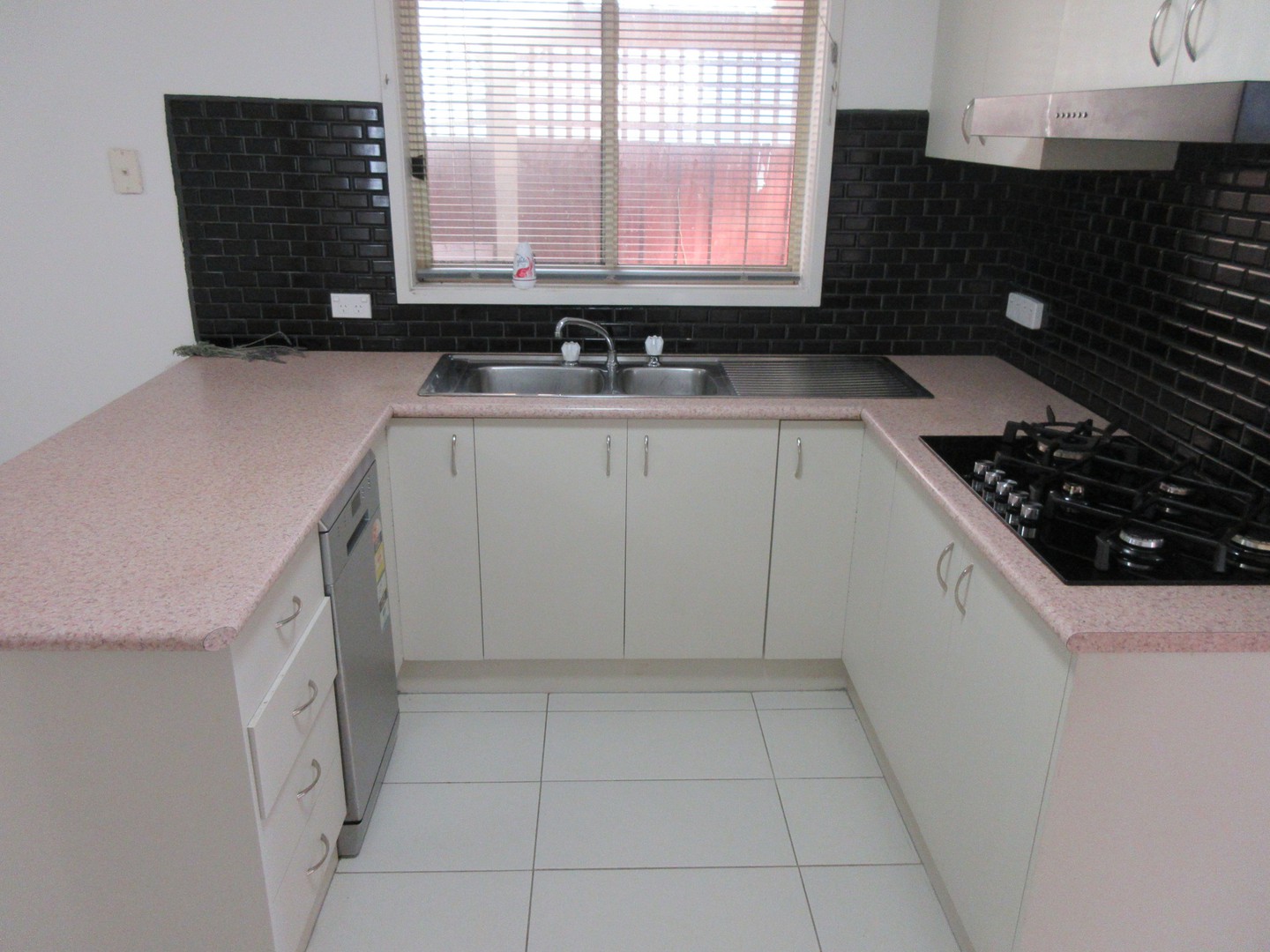 13 Bottlebrush Court, Sunshine West, VIC 3020 - Thumbnail 1 - 29/11/2021