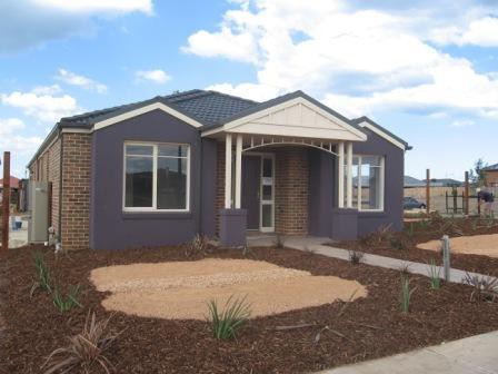 13 Bougainvillea Drive, Point Cook, VIC 3030, Point Cook - Thumbnail 2