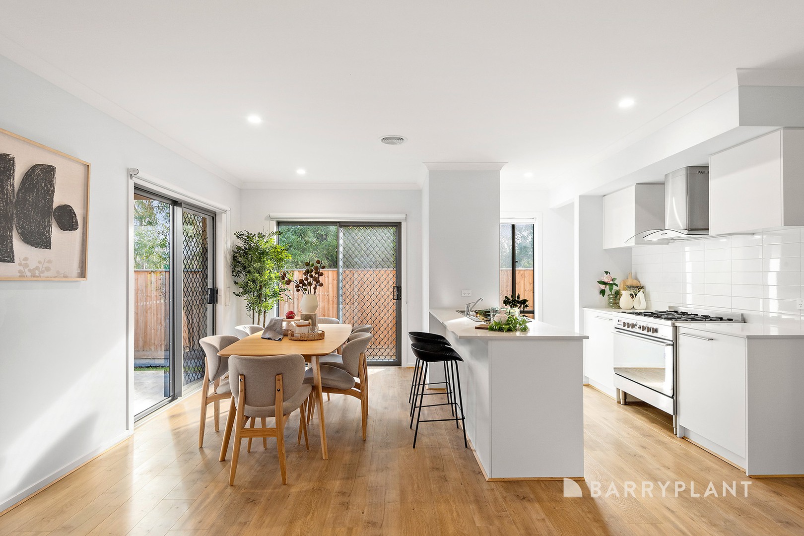 13 Bragg Road, Beaconsfield, VIC 3807, Beaconsfield - Thumbnail 2