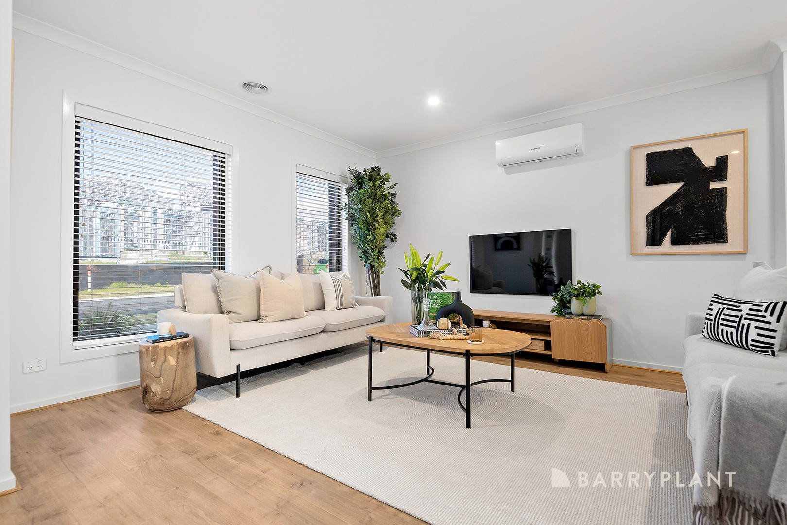 13 Bragg Road, Beaconsfield, VIC 3807, Beaconsfield - Thumbnail 3