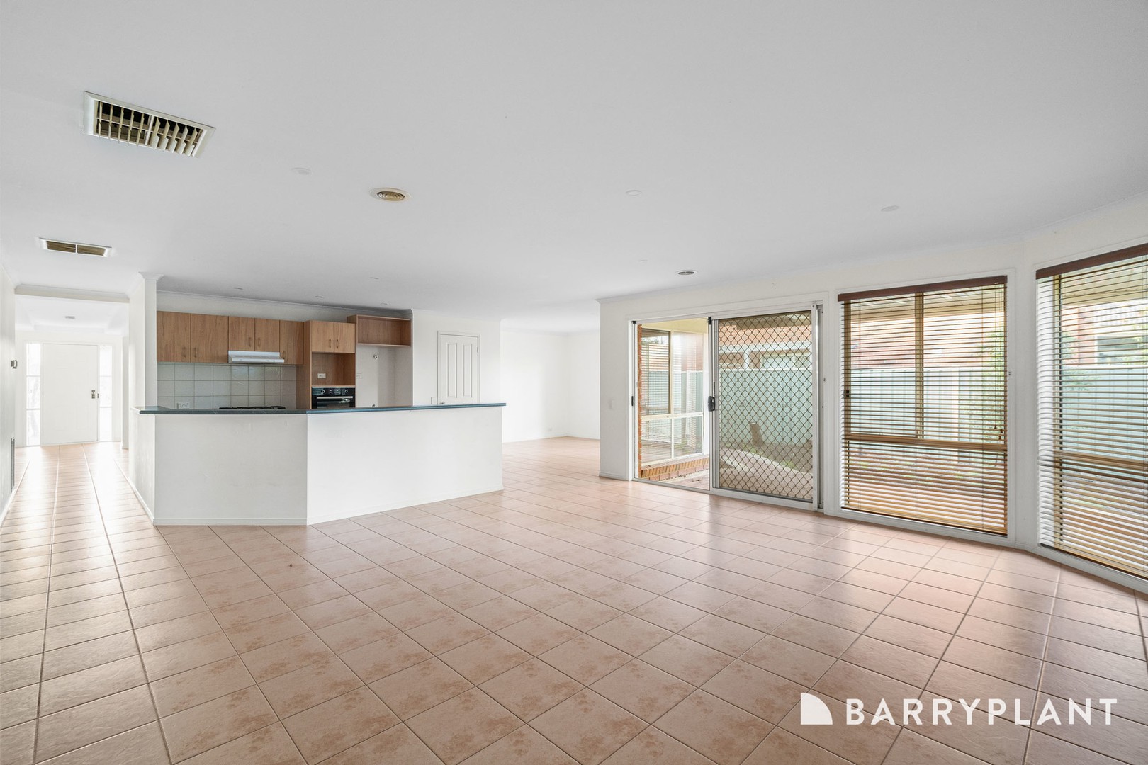 13 Brampton Close, Point Cook, VIC 3030, Point Cook - Thumbnail 8