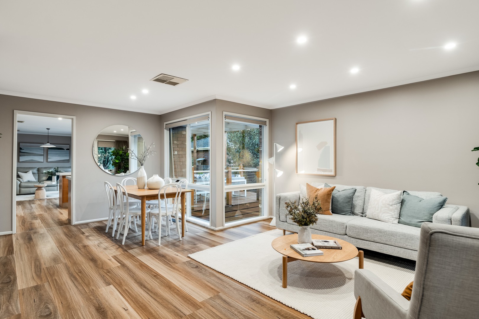 13 Bridgewater Way, Rowville, VIC 3178, Rowville - Thumbnail 2