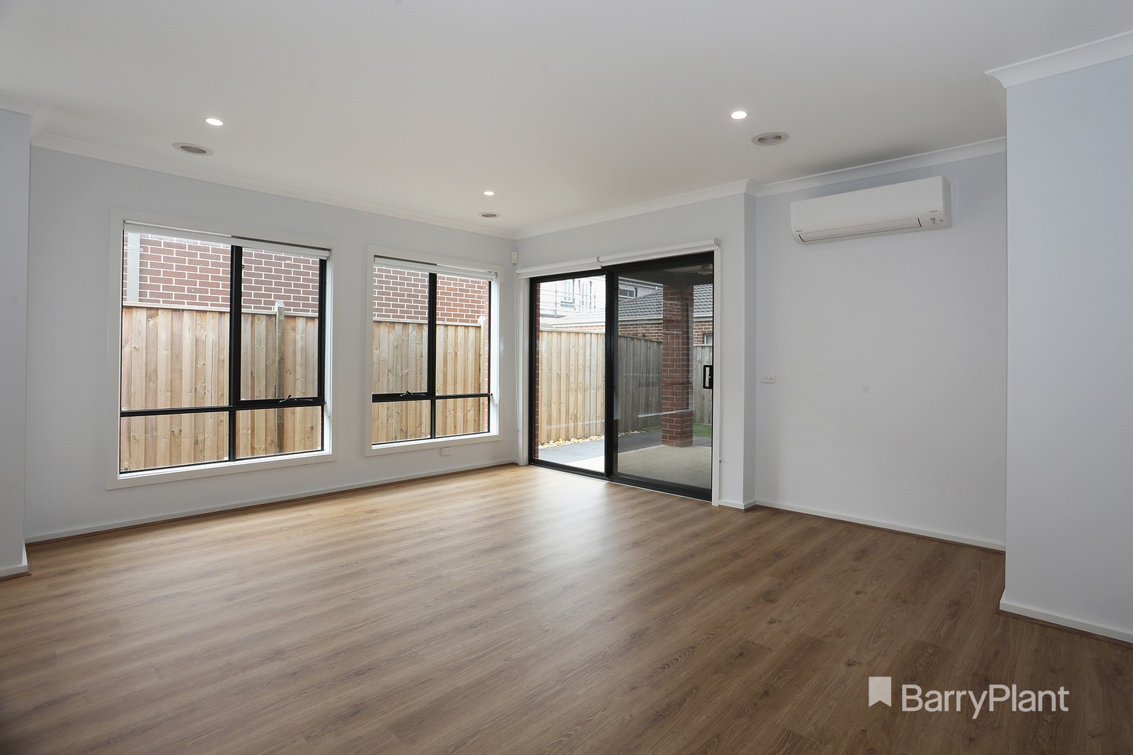 13 Brittanica Street, Officer, VIC 3809, Officer - Thumbnail 4