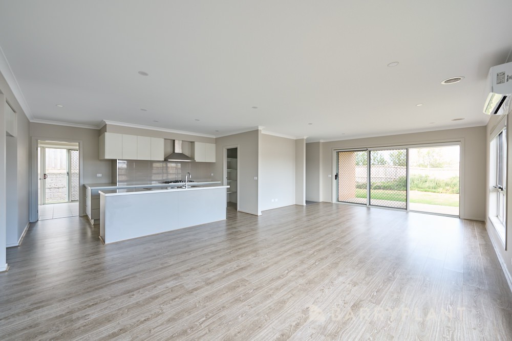 13 Buckland Drive, Warragul, VIC 3820 - Thumbnail 1 - 03/06/2025