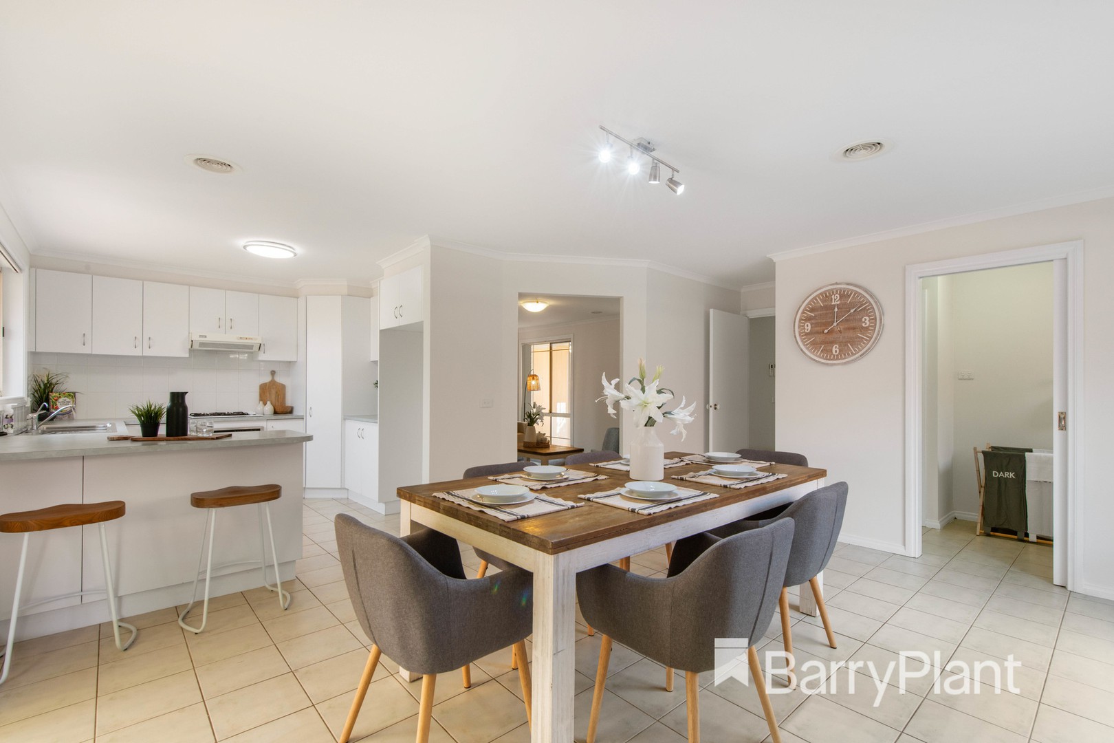 13 Burge Crescent, Hoppers Crossing, VIC 3029, Hoppers Crossing - Thumbnail 7