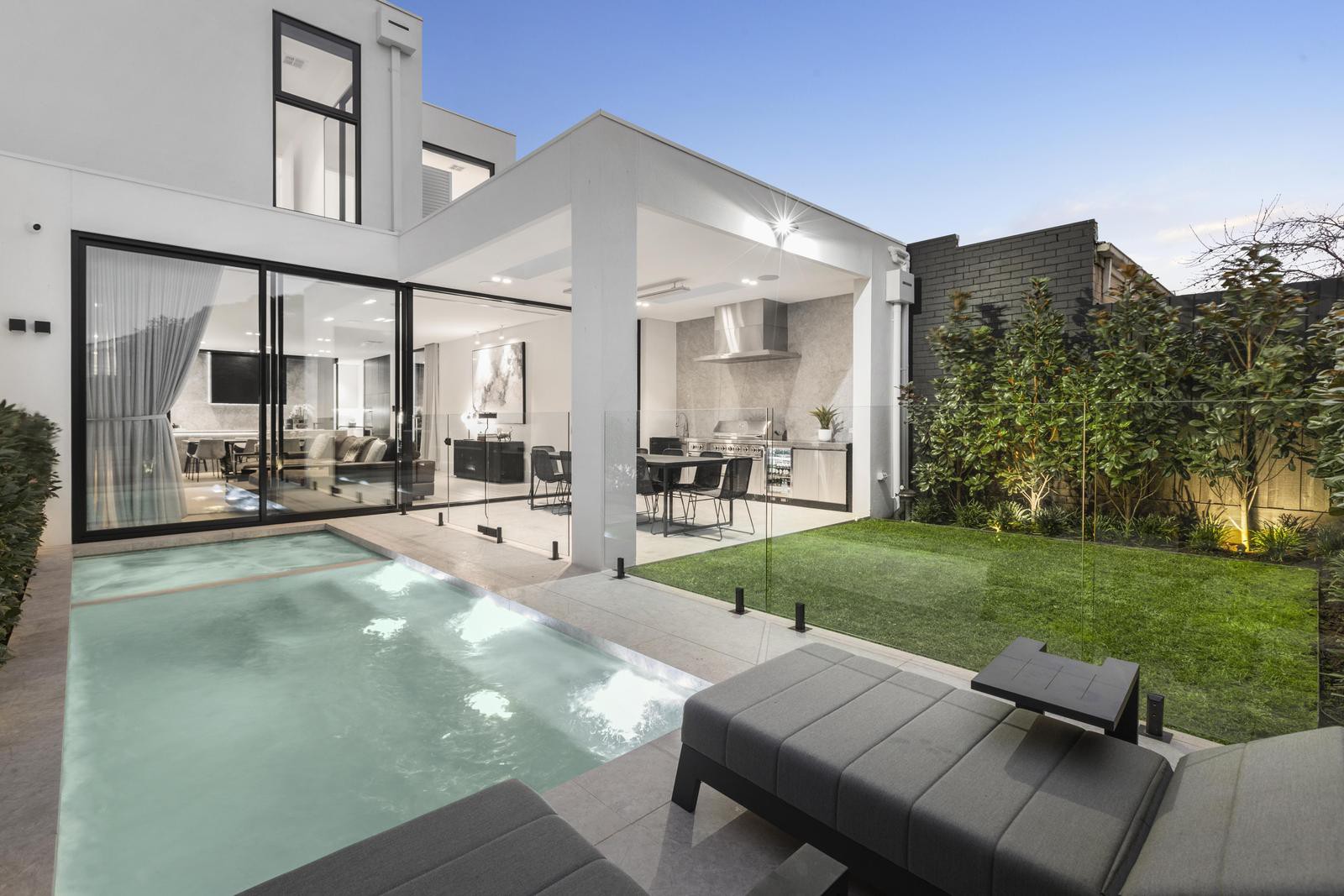 13 Burilla Avenue, Doncaster, VIC 3108, Doncaster - Thumbnail 2