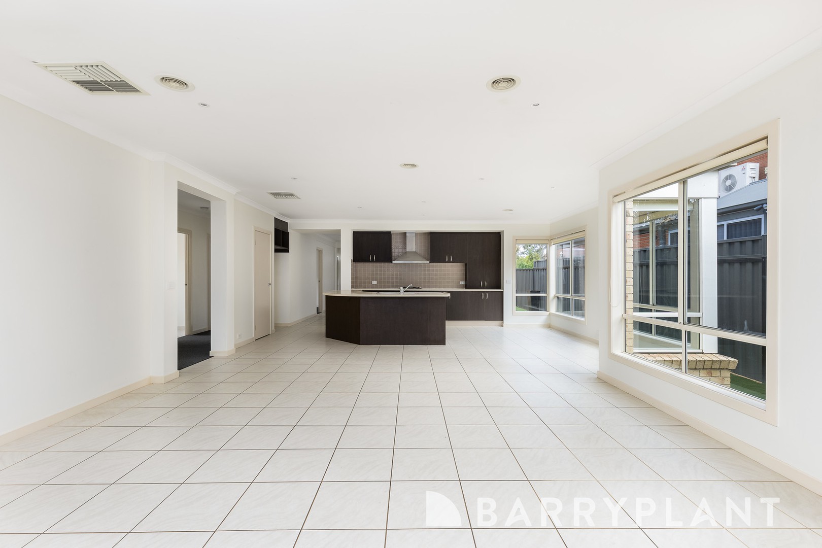 13 Caraway Crescent, Point Cook, VIC 3030, Point Cook - Thumbnail 3