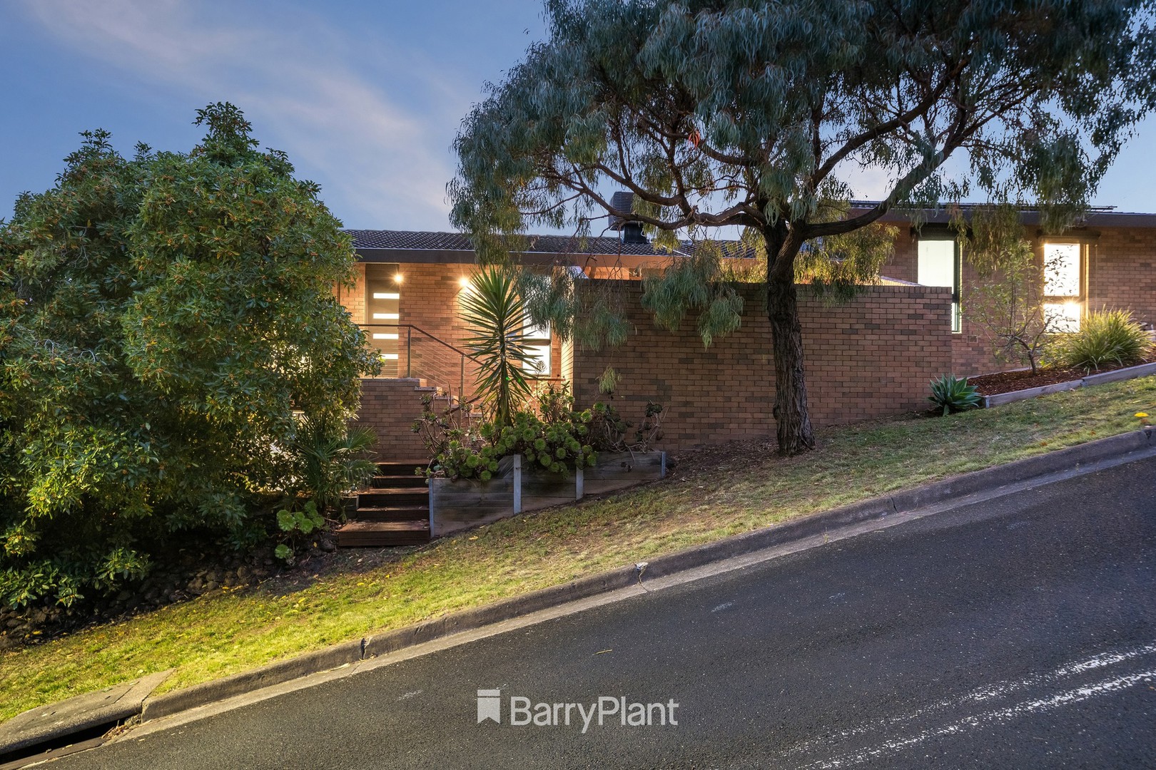 13 Challambra CrescentHighton, VIC 3216, Highton - Thumbnail 2