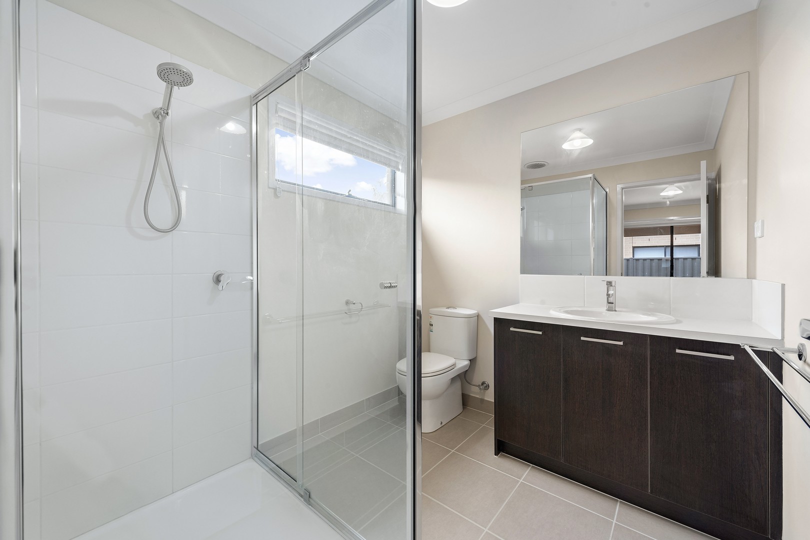13 Chancellor  Avenue, Werribee, VIC 3030, Werribee - Thumbnail 8