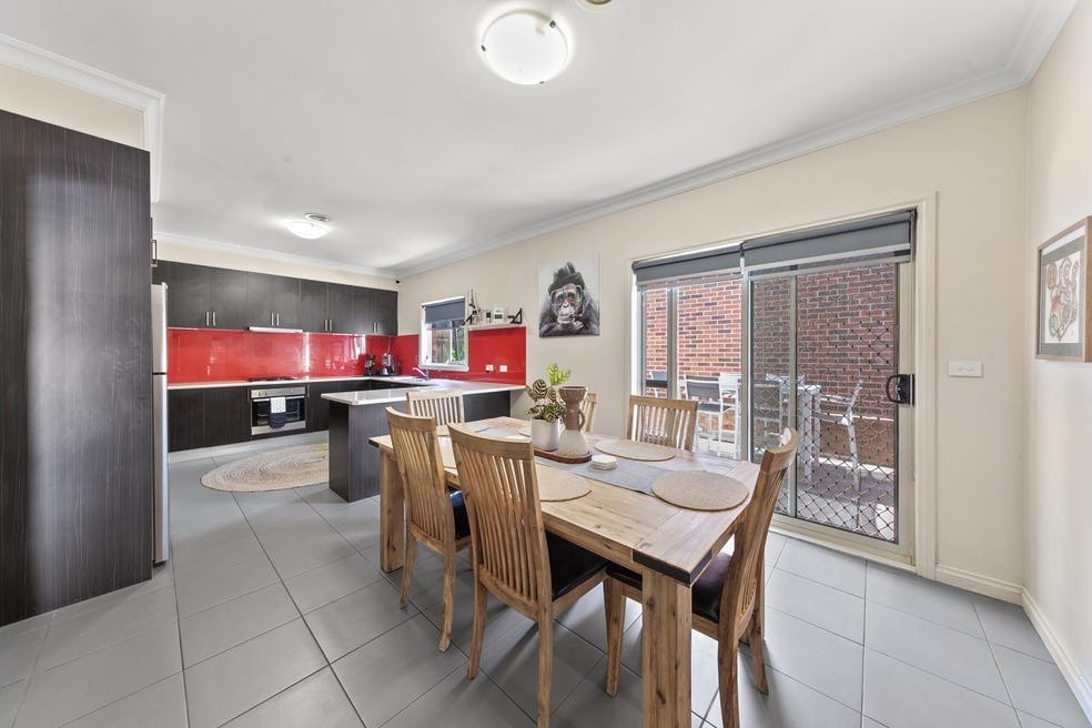 13 Charles Street, St Albans, VIC 3021, St Albans - Thumbnail 5