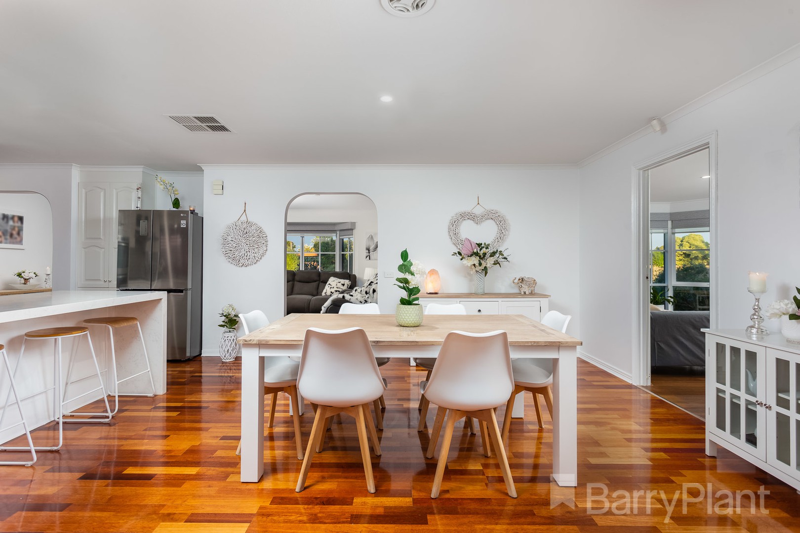 13 Chelmsford Place, Seabrook, VIC 3028, Seabrook - Thumbnail 3