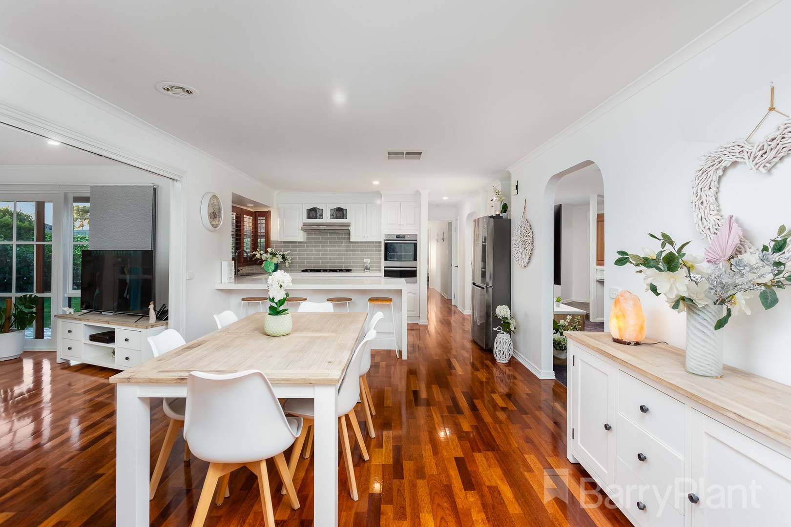 13 Chelmsford Place, Seabrook, VIC 3028, Seabrook - Thumbnail 4