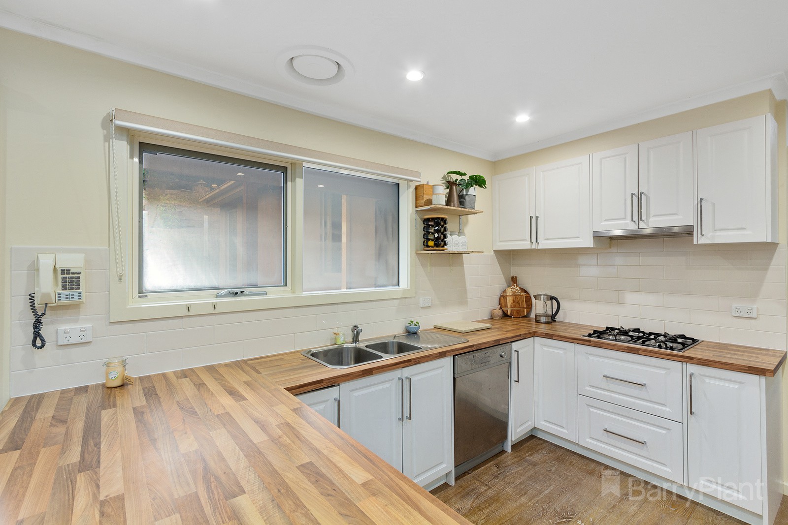 13 Claremont Avenue, The Basin, VIC 3154, The Basin - Thumbnail 3