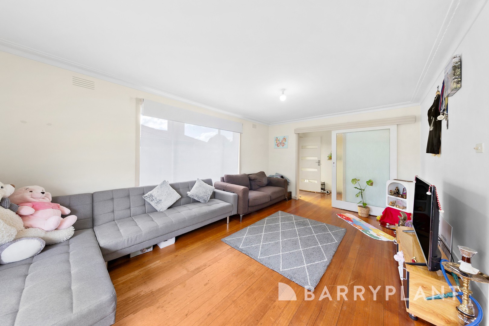 13 Clover Avenue, St Albans, VIC 3021 - Thumbnail 2 - 18/09/2025