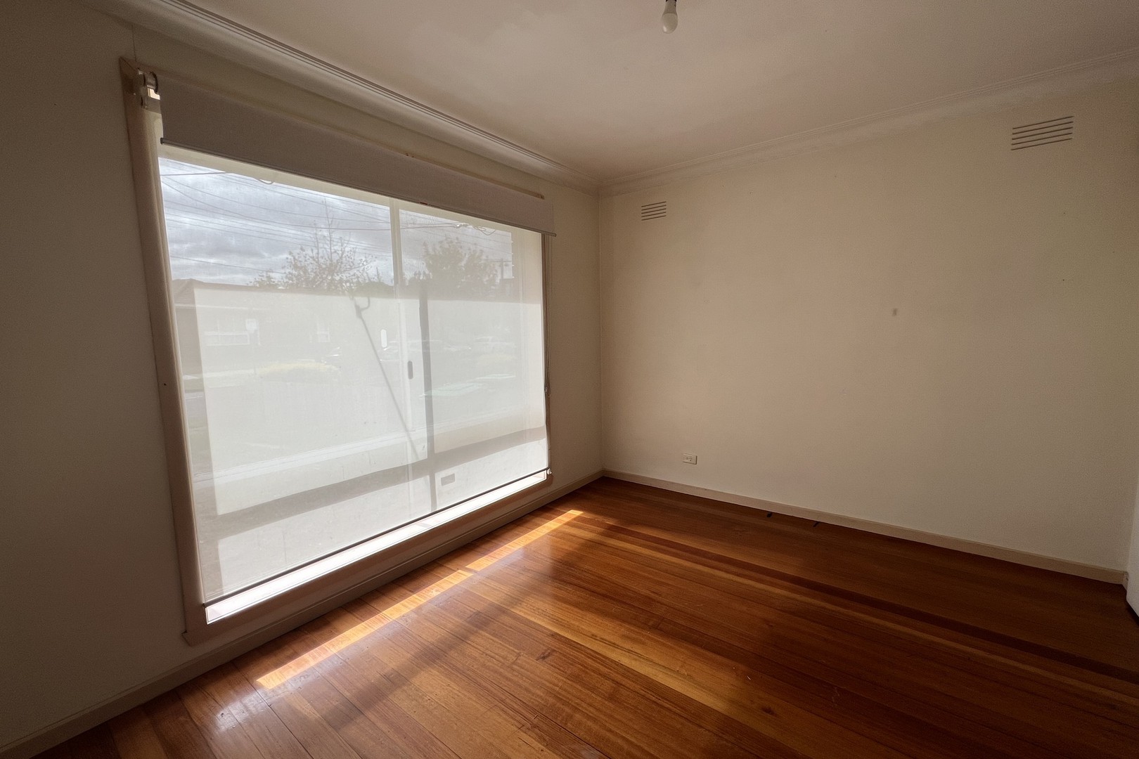13 Clover Avenue, St Albans, VIC 3021, St Albans - Thumbnail 6