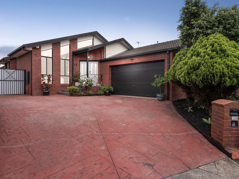 13 Collins Close, Keilor East, VIC 3033 - Image - 20/11/2025