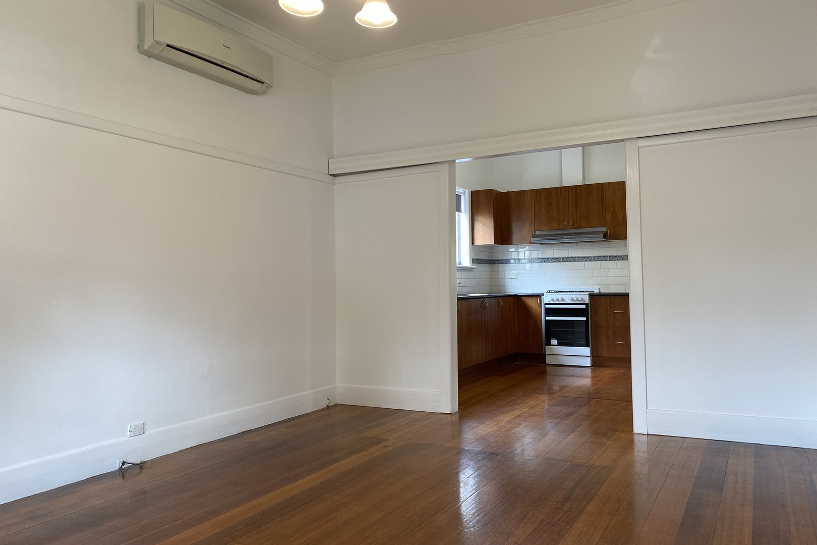 13 Collins Street, Coburg, VIC 3058, Coburg - Thumbnail 4