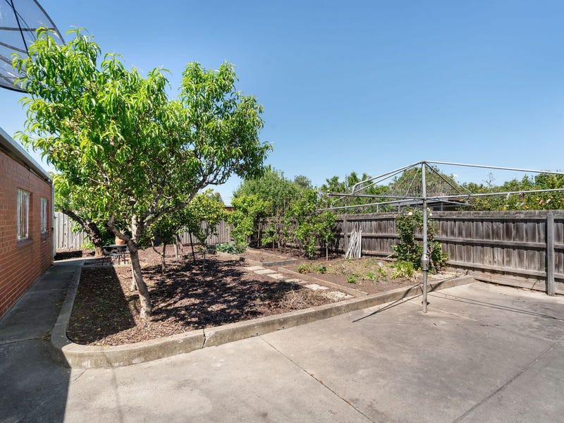 13 Cornwall St Street, Avondale Heights, VIC 3034, Avondale Heights - Thumbnail 5