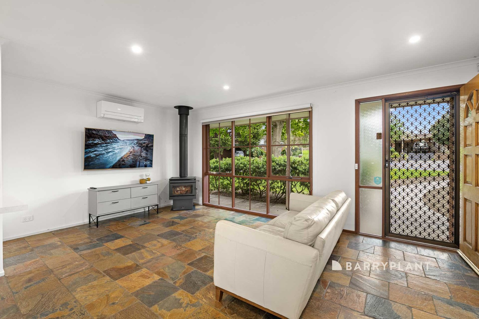 13 Coronata Court, Narre Warren, VIC 3805, Narre Warren - Thumbnail 5