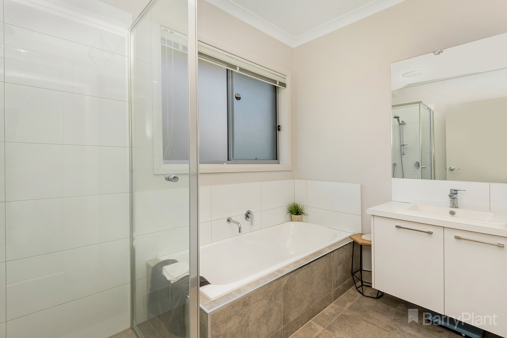 13 Courage CourtStrathfieldsaye, VIC 3551, Strathfieldsaye - Thumbnail 5