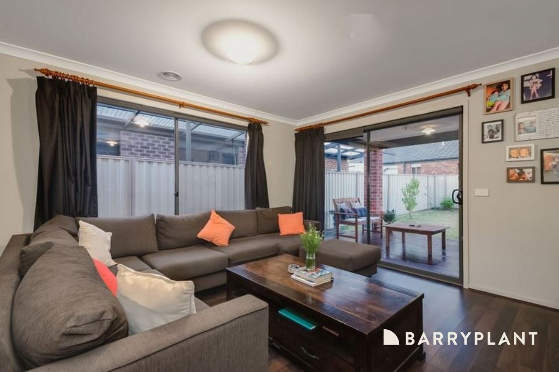 13 Creekview Avenue, Pakenham, VIC 3810, Pakenham - Thumbnail 6