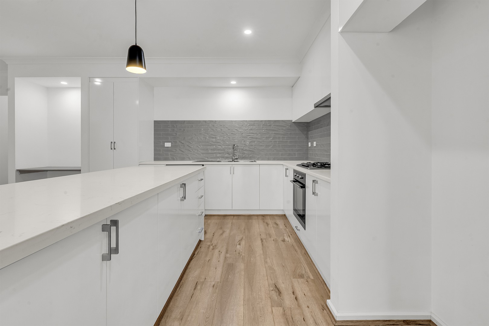 13 Croxden Avenue, Thornhill Park, VIC 3335, Thornhill Park - Thumbnail 5