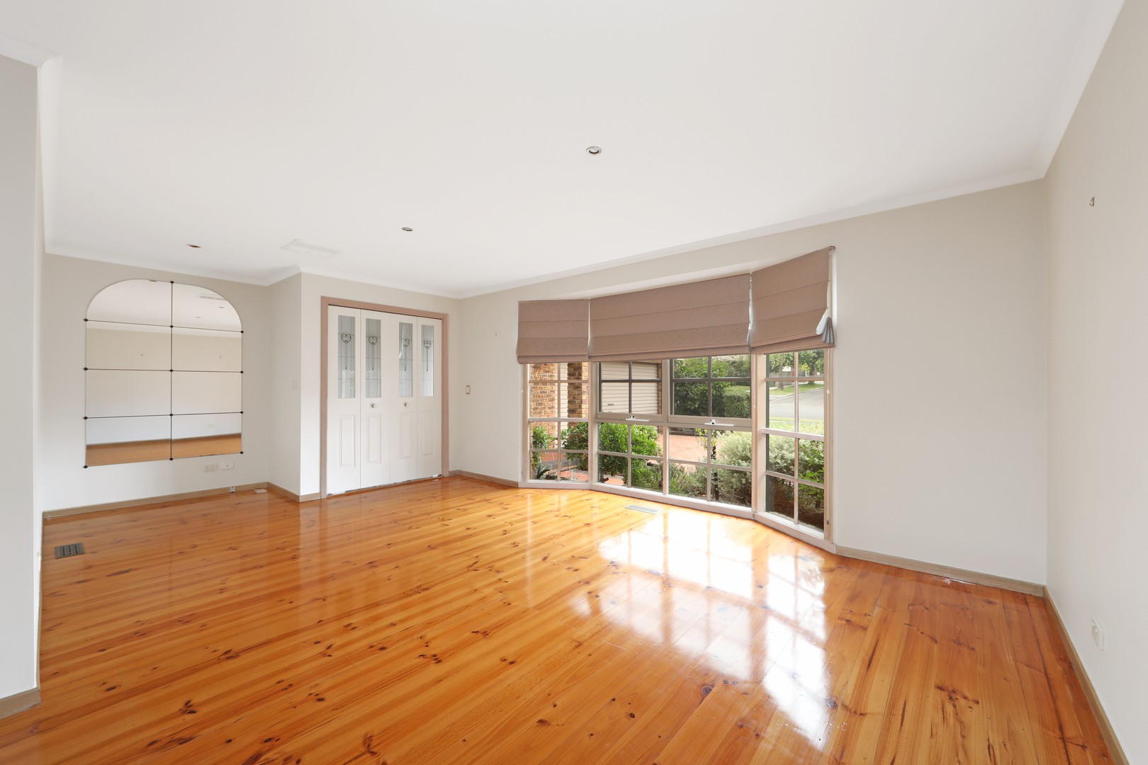 13 Crusoe Drive, Lysterfield, VIC 3156, Lysterfield - Thumbnail 3