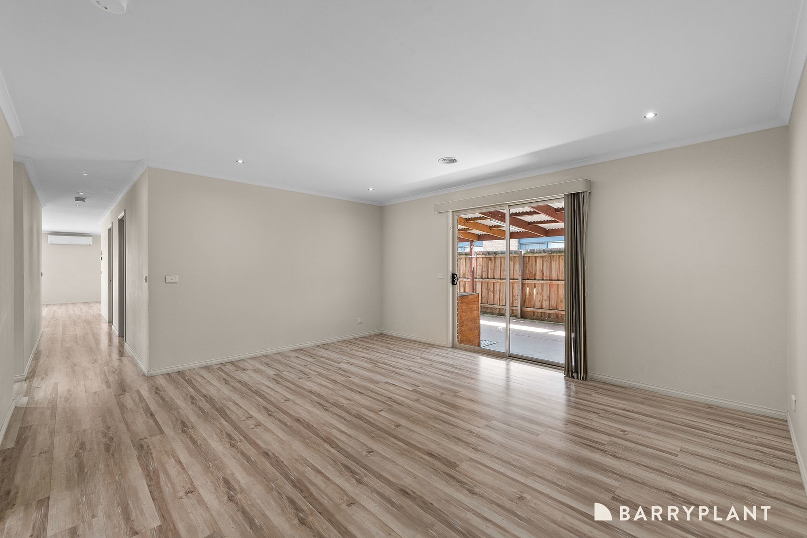 13 Currawong Crescent, Pakenham, VIC 3810, Pakenham - Thumbnail 3