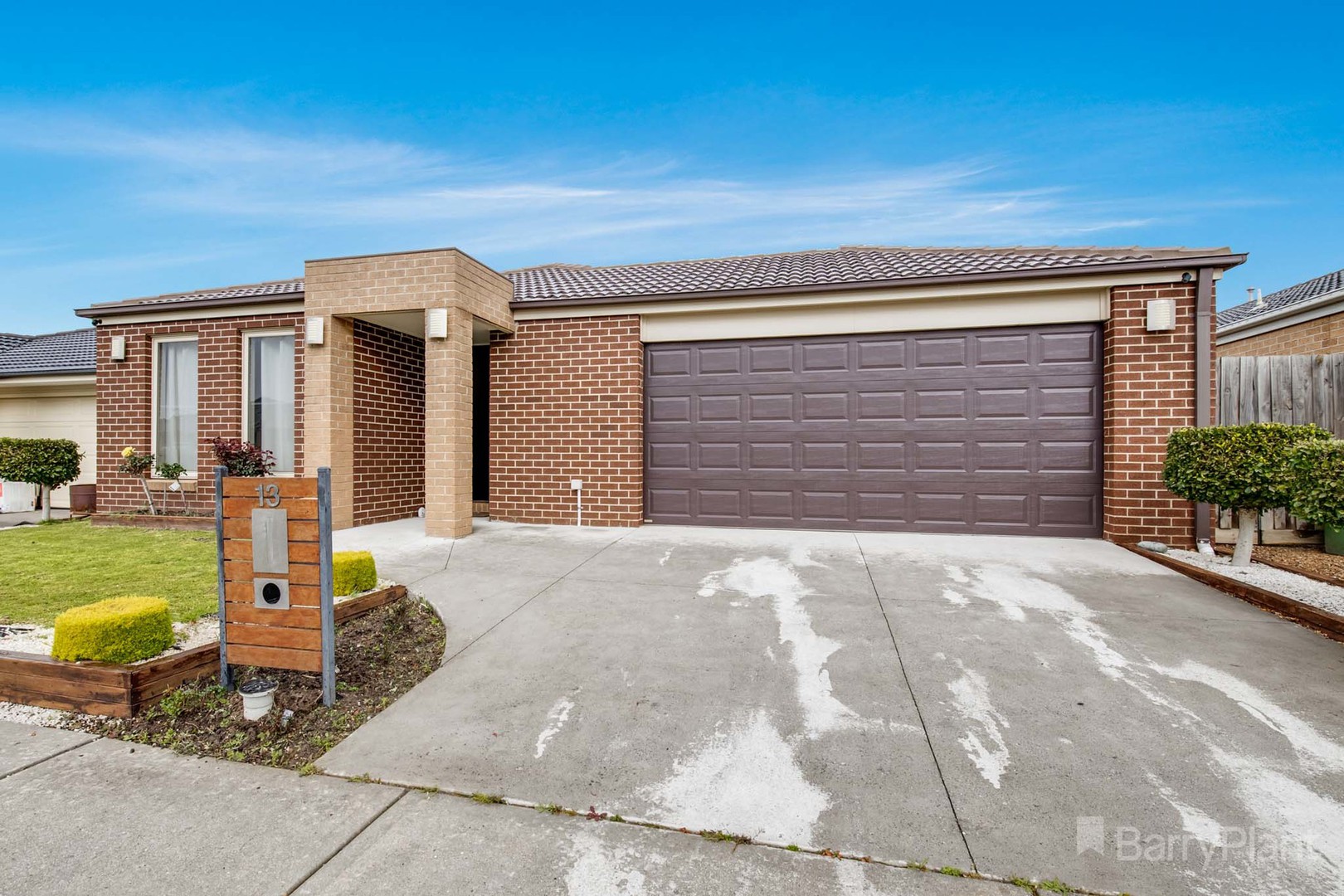 13 Currawong Crescent, Pakenham, VIC 3810, Pakenham - Thumbnail 2