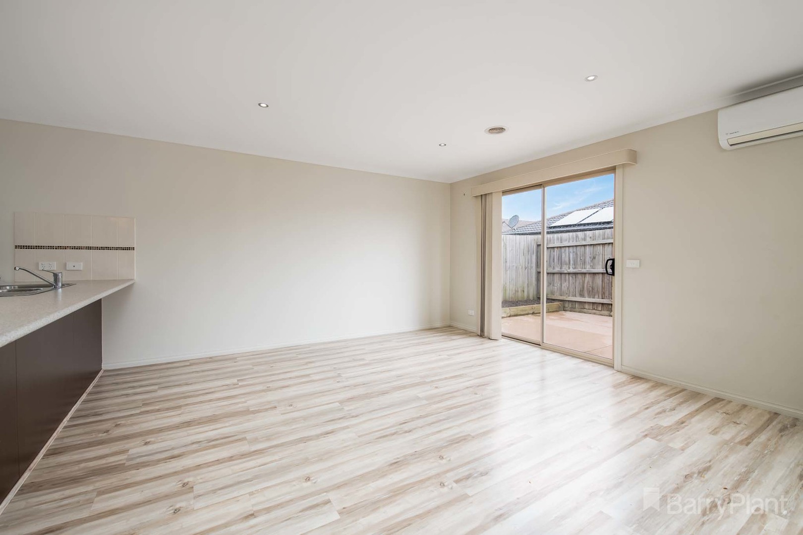 13 Currawong Crescent, Pakenham, VIC 3810, Pakenham - Thumbnail 6