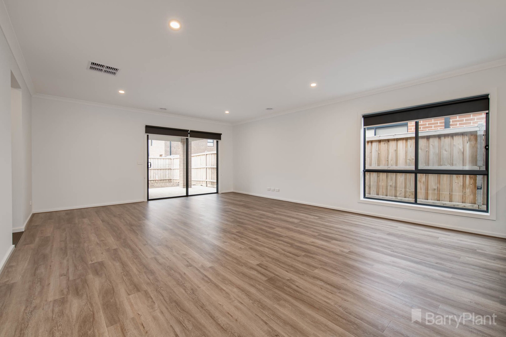 13 Dahl Drive, Officer, VIC 3809, Officer - Thumbnail 2