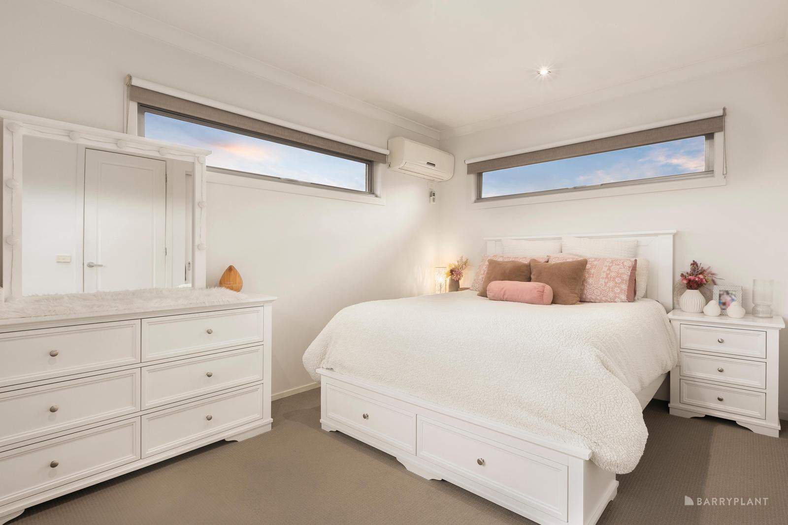 13 Dalveen Road, Ivanhoe, VIC 3079, Ivanhoe - Thumbnail 5