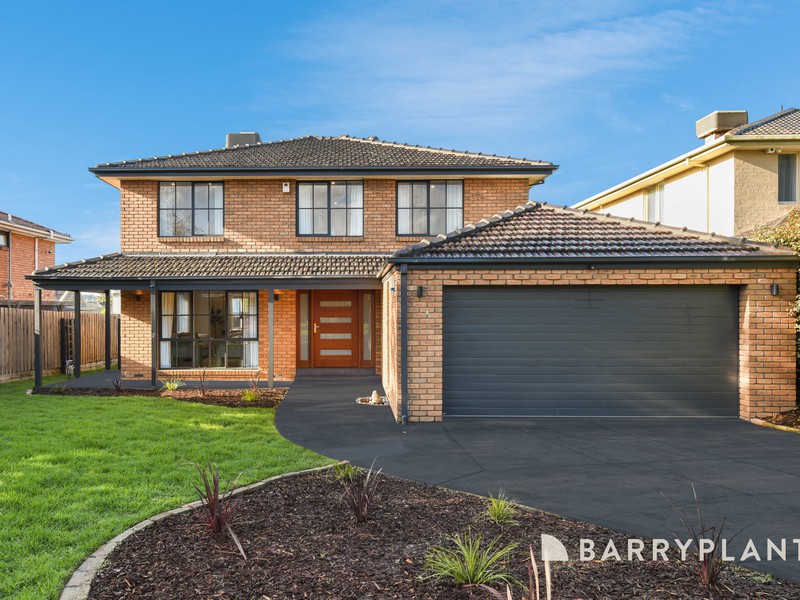 13 Damian Place, Wantirna South, VIC 3152 - Image - 12/11/2025