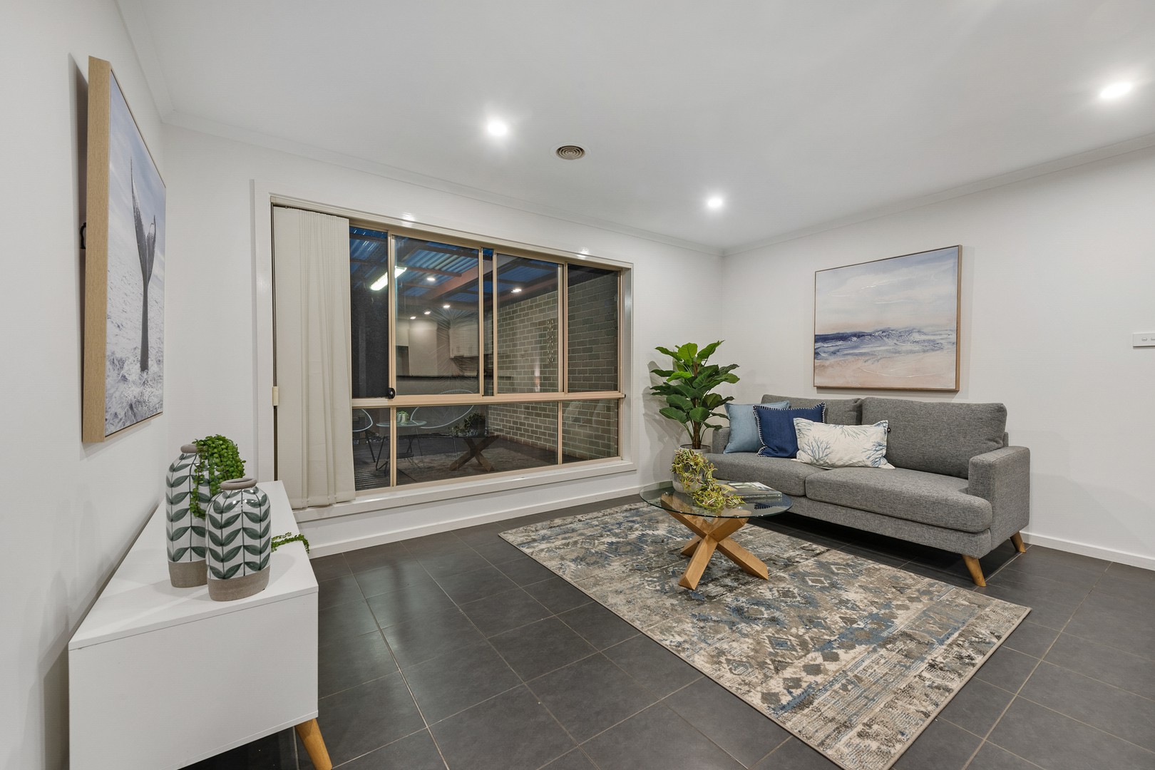 13 David Circuit, Hillside, VIC 3037, Hillside - Thumbnail 2