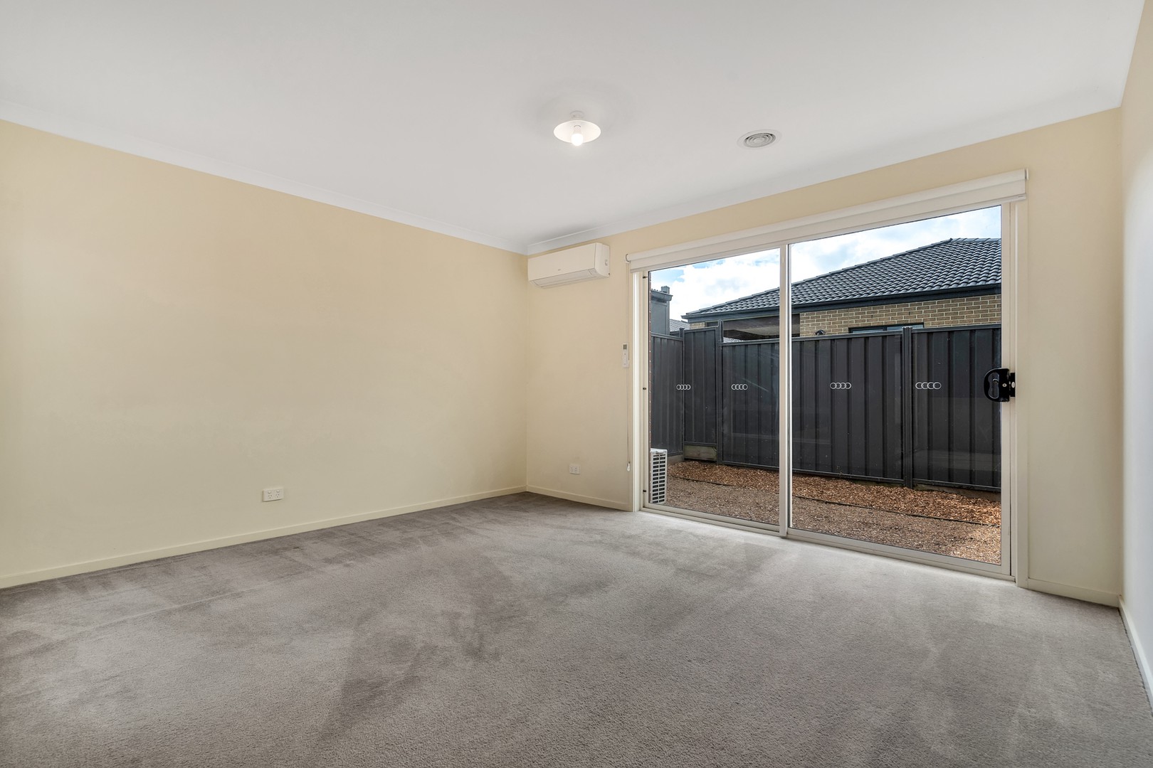 13 Dianella Avenue, Kalkallo, VIC 3064, Kalkallo - Thumbnail 4