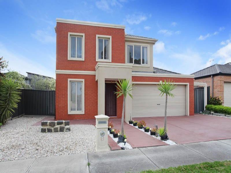 13 Dickerson Way, Caroline Springs, VIC 3023 - Thumbnail 2 - 14/12/2021