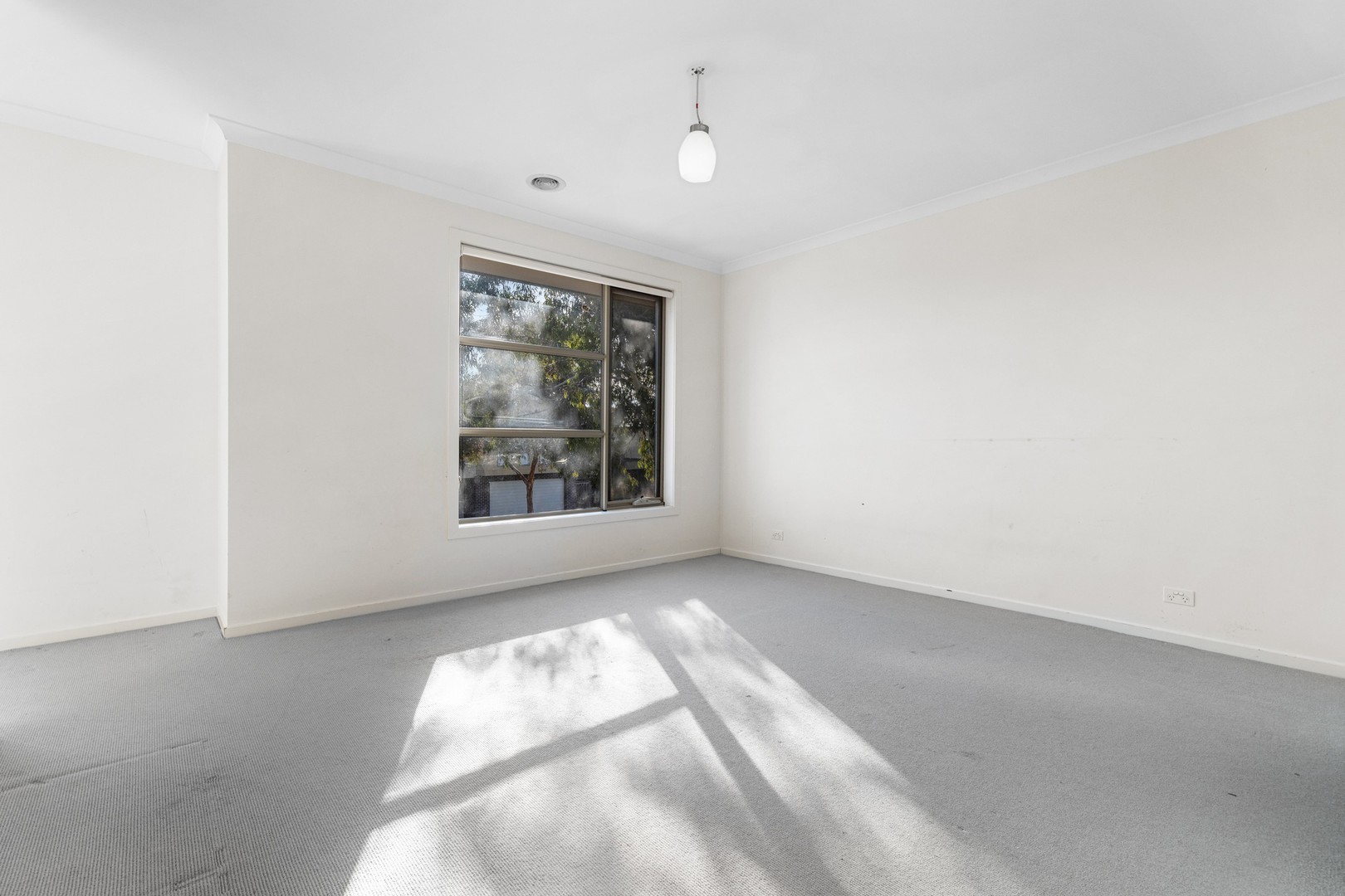 13 Dingo Street, Point Cook, VIC 3030, Point Cook - Thumbnail 8