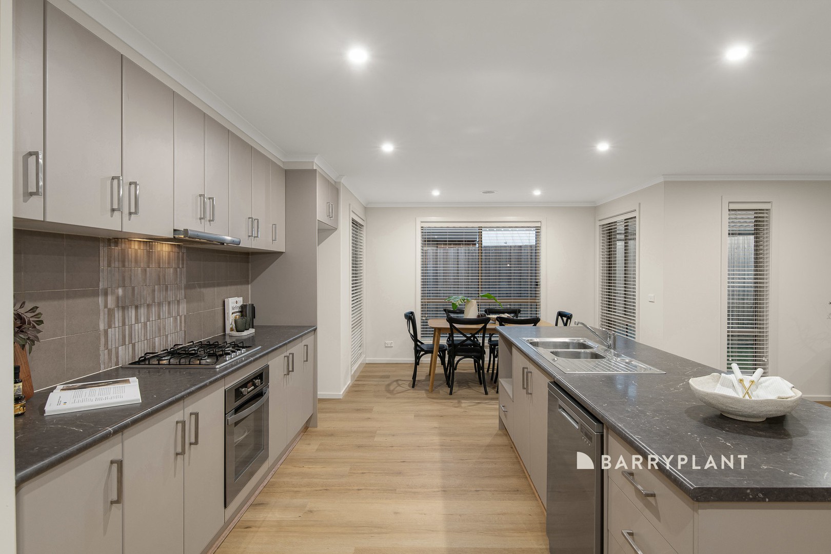 13 Dominic Mews, Somerville, VIC 3912, Somerville - Thumbnail 3
