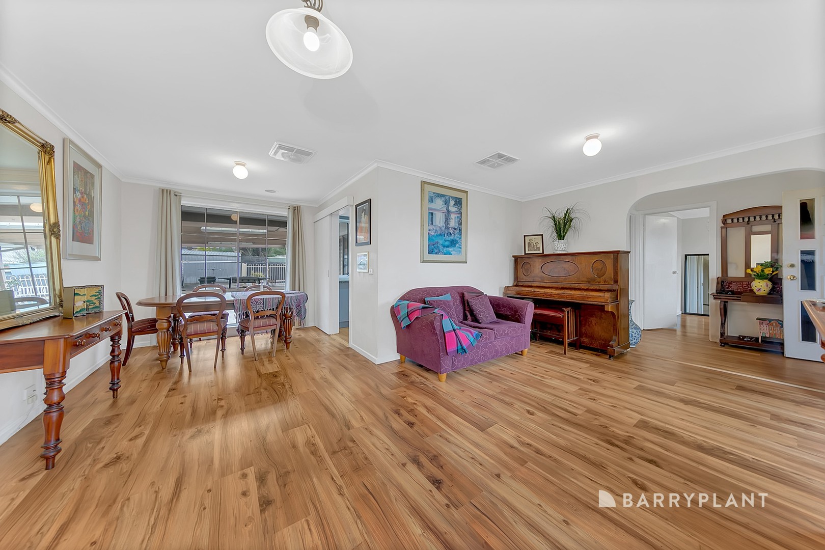 13 Dorrington Court, Mill Park, VIC 3082, Mill Park - Thumbnail 2