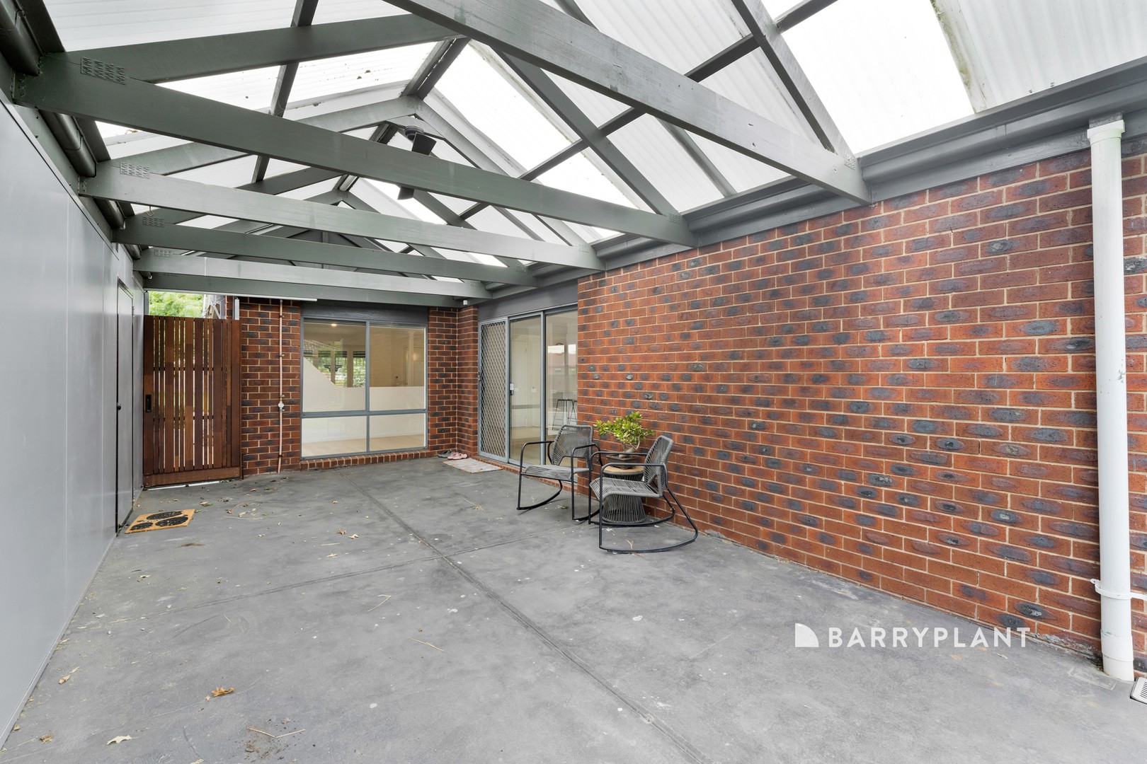 13 Douglas Court, Cranbourne West, VIC 3977, Cranbourne West - Thumbnail 3
