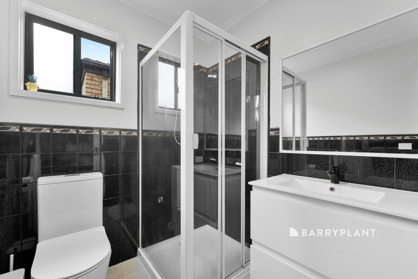 13 Douglas Court, Cranbourne West, VIC 3977, Cranbourne West - Thumbnail 6