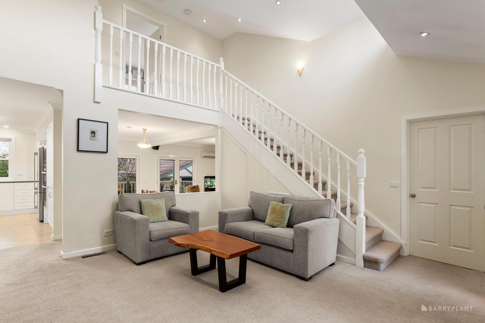 13 Douglas Street, Rosanna, VIC 3084, Rosanna - Thumbnail 5