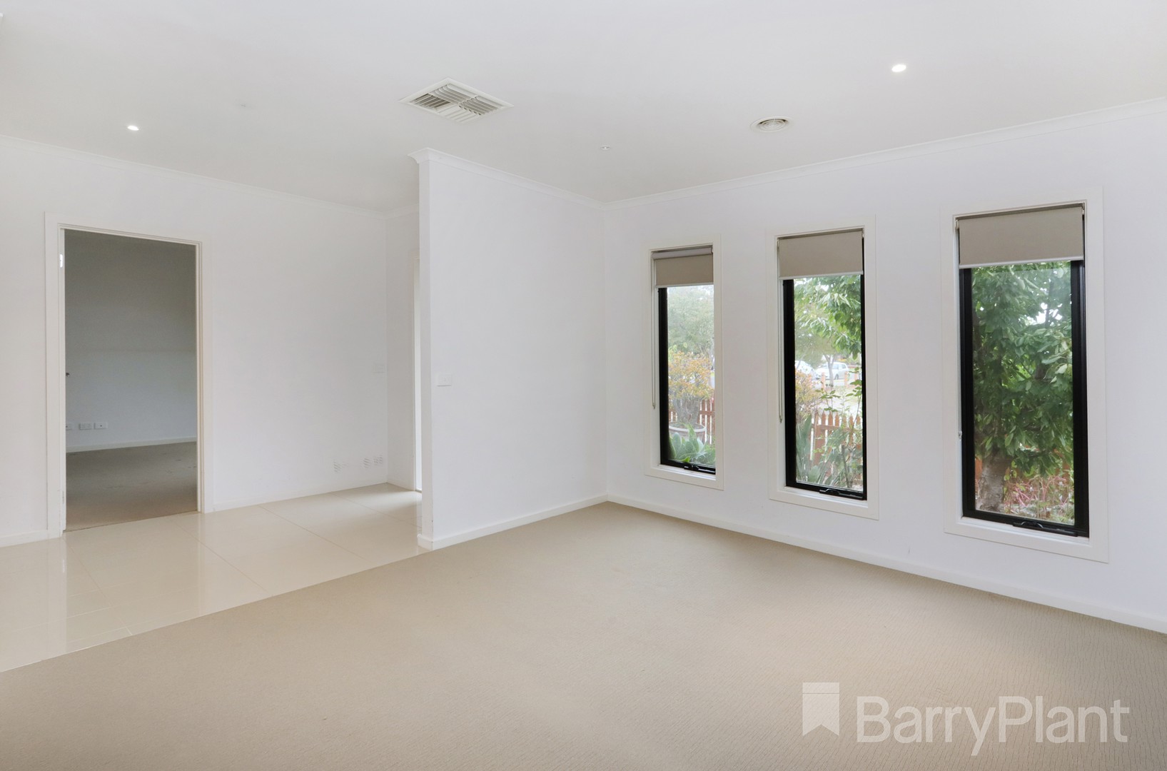 13 Earlsferry Lane, Deer Park, VIC 3023, Deer Park - Thumbnail 2