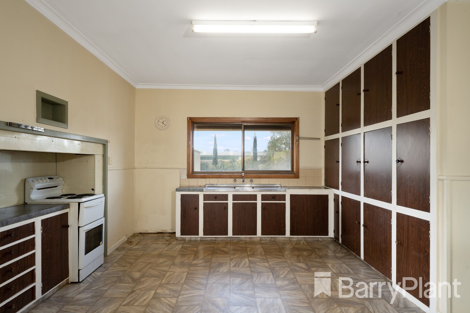 13 Elizabeth StreetSt Albans Park, VIC 3219, St Albans Park - Thumbnail 5